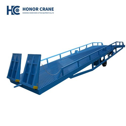 Færanleg hleðslubryggjurampur